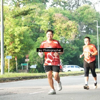 Runner Photo 8020531