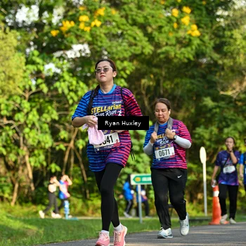 Runner Photo 8020563