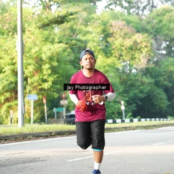 Runner Photo 8020573
