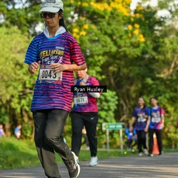 Runner Photo 8020585