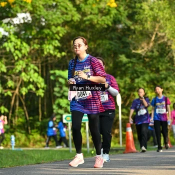 Runner Photo 8020587
