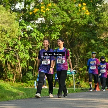 Runner Photo 8020592