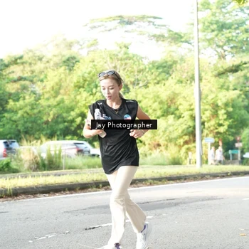 Runner Photo 8020596