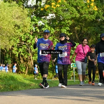 Runner Photo 8020621