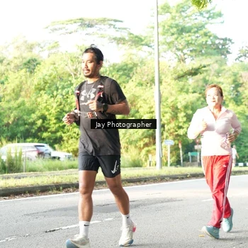 Runner Photo 8020627