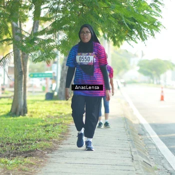 Runner Photo 8020631