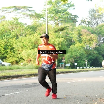 Runner Photo 8020643