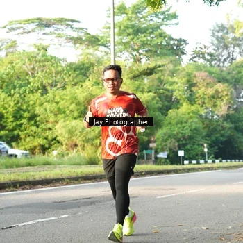 Runner Photo 8020657
