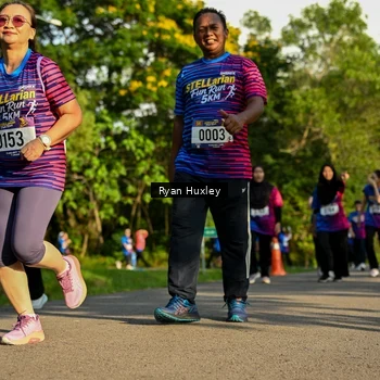 Runner Photo 8020664