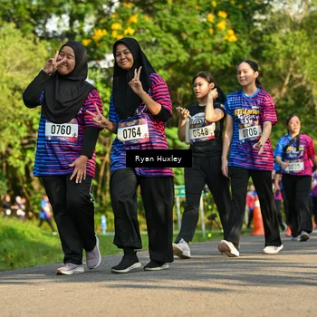 Runner Photo 8020720