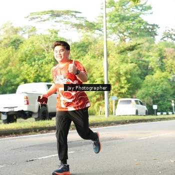 Runner Photo 8020725