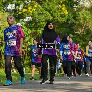 Runner Photo 8020739