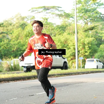 Runner Photo 8020741