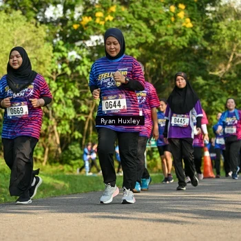Runner Photo 8020744