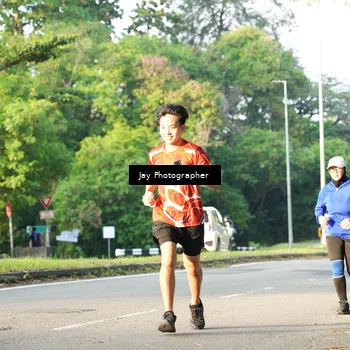 Runner Photo 8020765