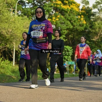 Runner Photo 8020783