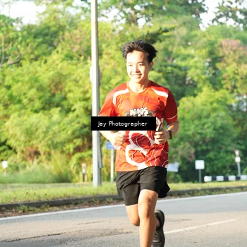 Runner Photo 8020789