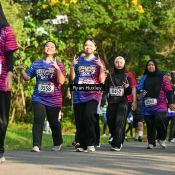 Runner Photo 8020801