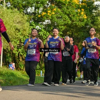 Runner Photo 8020805