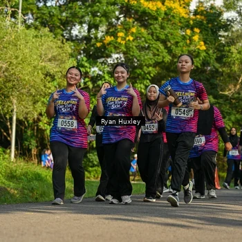 Runner Photo 8020809
