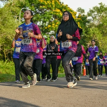 Runner Photo 8020812