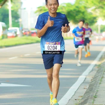 Runner Photo 8020836