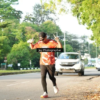 Runner Photo 8020853
