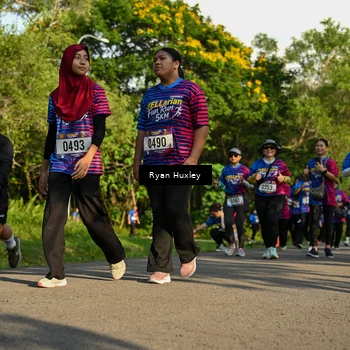 Runner Photo 8020857