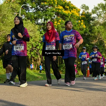 Runner Photo 8020858