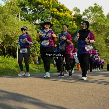 Runner Photo 8020870