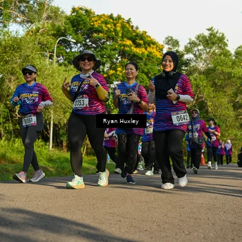 Runner Photo 8020876