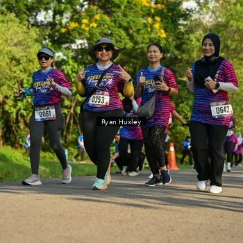 Runner Photo 8020879