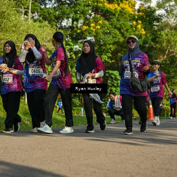 Runner Photo 8020884