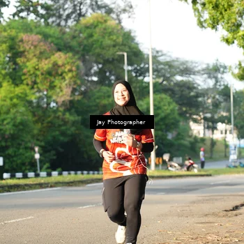 Runner Photo 8020892