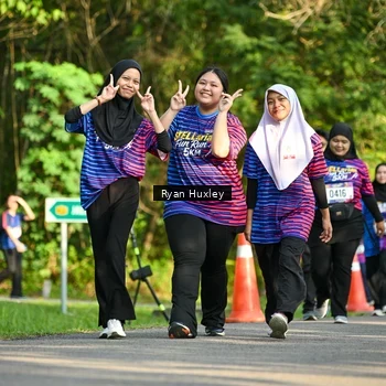 Runner Photo 8020912