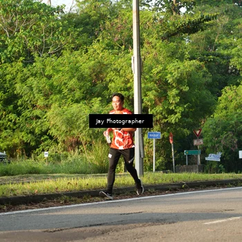 Runner Photo 8020923