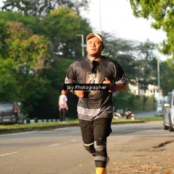 Runner Photo 8020925