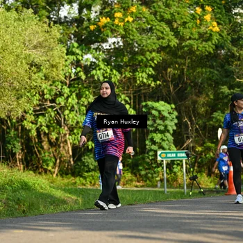 Runner Photo 8020940