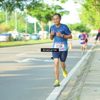Runner Photo 8020941