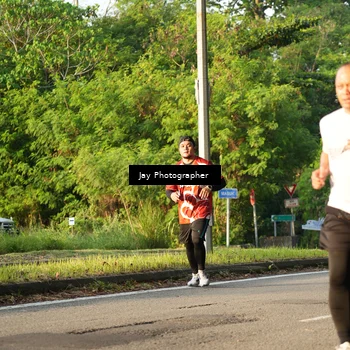 Runner Photo 8020951