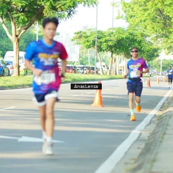 Runner Photo 8020974