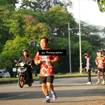 Runner Photo 8020985