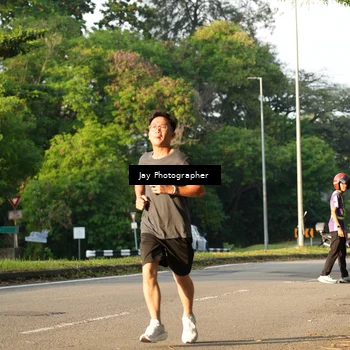 Runner Photo 8021008