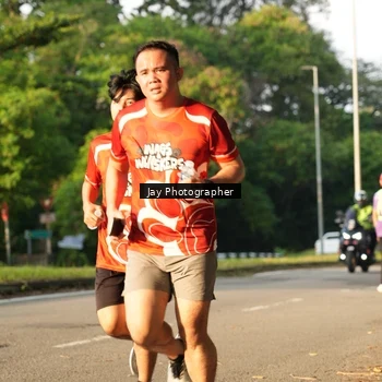 Runner Photo 8021035