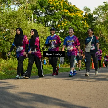 Runner Photo 8021080