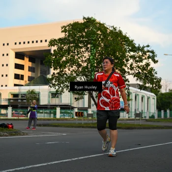 Runner Photo 8021087
