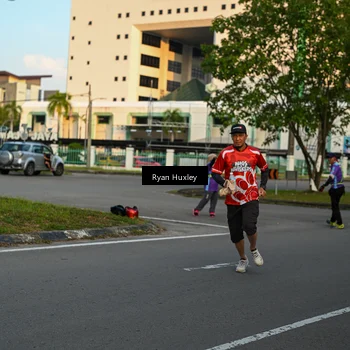 Runner Photo 8021090
