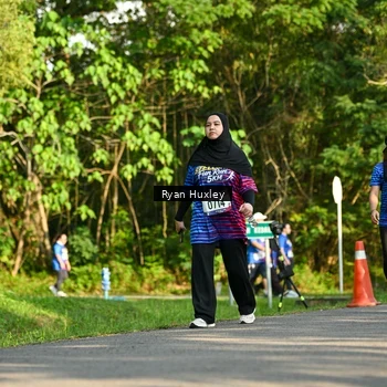 Runner Photo 8021112