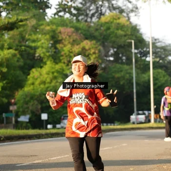 Runner Photo 8021113