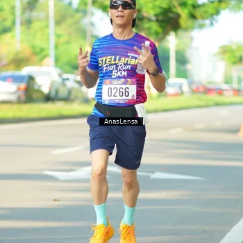 Runner Photo 8021125